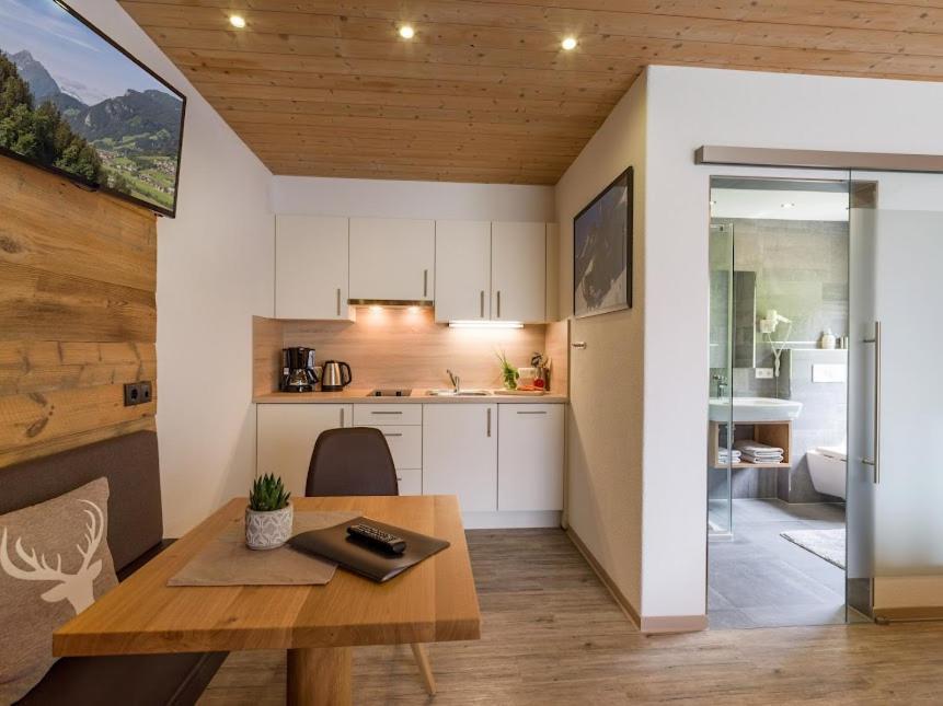 Apartments Fleidl Zell am Ziller Exterior photo